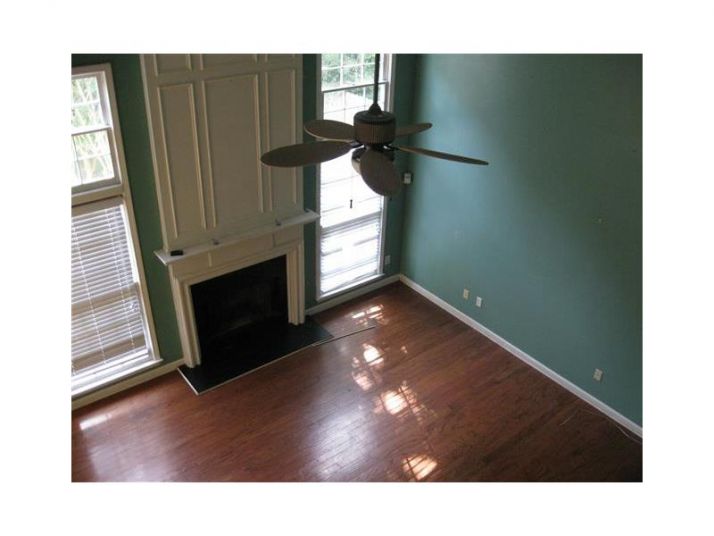 991 Lulworth Lane, Lawrenceville, GA 30044