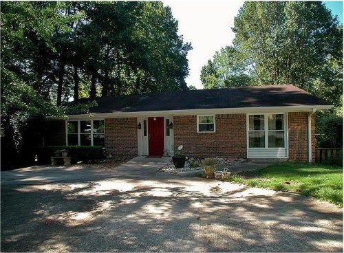 1983 Ellwyn Drive, Atlanta, GA 30341