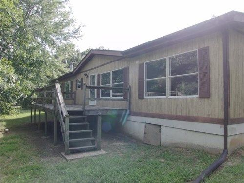 2303 Stonehouse Rd, De Soto, MO 63020