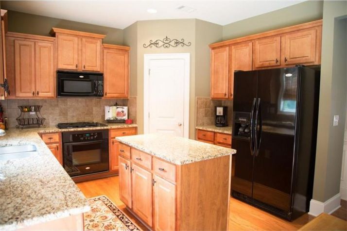 1059 Parkmist Drive, Buford, GA 30518