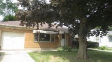 682 Summit St Elgin, IL 60120