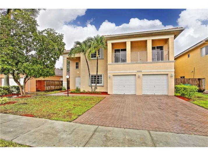 13731 SW 136 PL, Miami, FL 33186