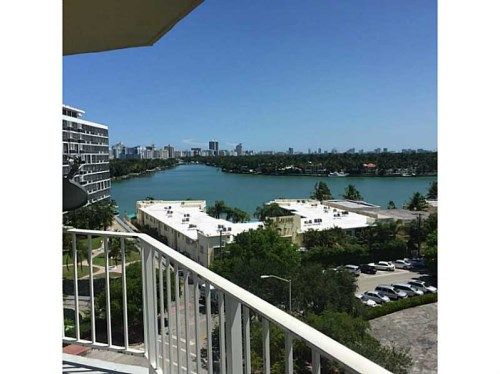 6900 BAY DR # 8D, Miami Beach, FL 33141