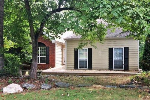 2000 Hawthorne Way, Woodstock, GA 30189