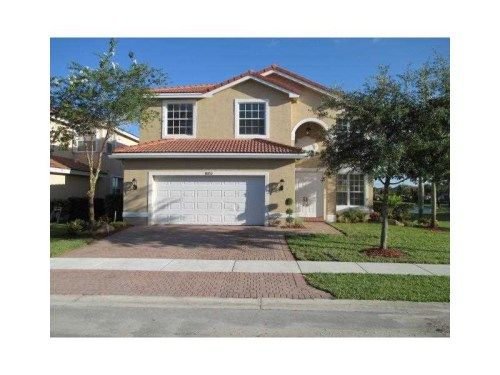 18232 SW 41 ST, Hollywood, FL 33029