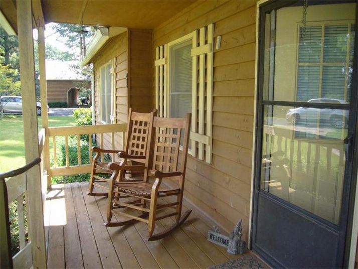 715 Ammons, Waleska, GA 30183