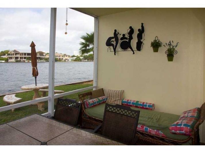 2097 S OCEAN DR # 101, Hallandale, FL 33009