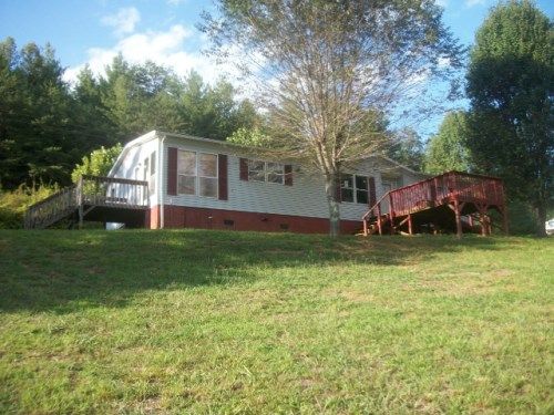 3250 Brookshire Rd, Lenoir, NC 28645