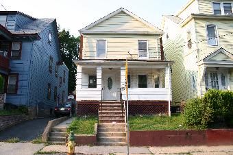 23 Finlay Pl, Newark, NJ 07106