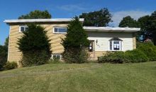 121 Horseshoe Drive Mckeesport, PA 15131