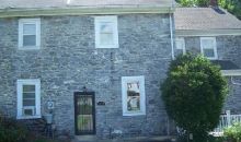 105 Stone House Ln Columbia, PA 17512
