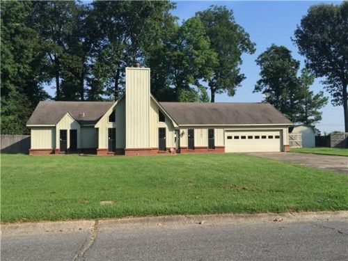 1707 Golf Links Dr, West Memphis, AR 72301