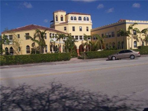 421 GRAND CONC # 10, Miami, FL 33138