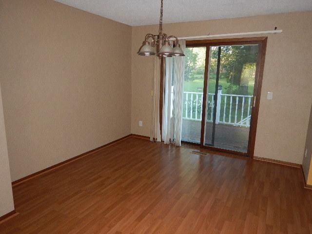 322 Wicklow Pl, Owatonna, MN 55060