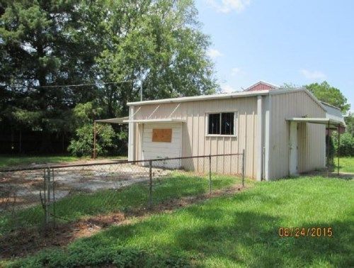 466 Saint Philip St, Raceland, LA 70394