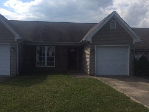 125 Frank Ln, Mount Washington, KY 40047