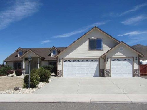 2897 San Jose Ct, Minden, NV 89423