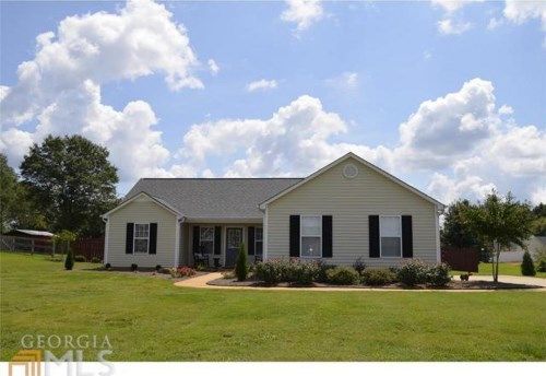 4557 Atha Circle, Loganville, GA 30052