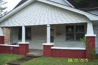 614 W Broadway St, Lenoir City, TN 37771