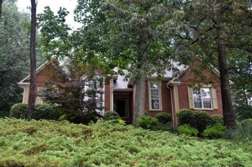 2885 Heatherstone Drive, Cumming, GA 30041