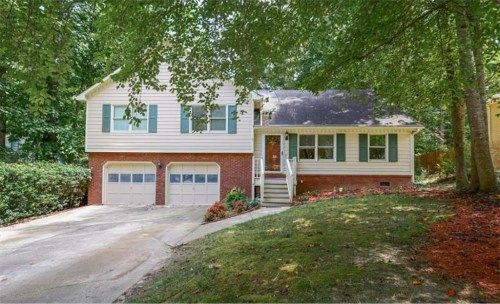 3215 Country Walk Drive, Powder Springs, GA 30127