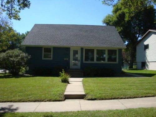 3702 1st Pl NW, Rochester, MN 55901