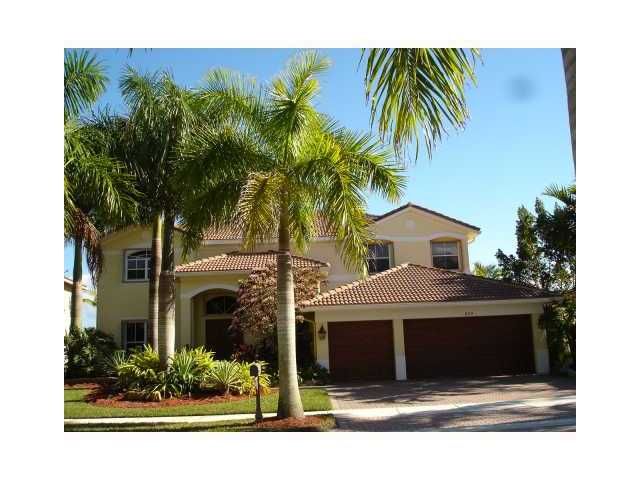 809 REGAL COVE RD, Fort Lauderdale, FL 33327