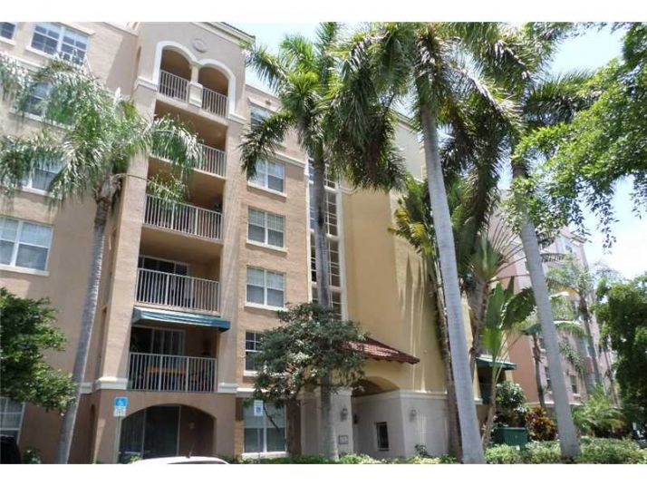 19701 E COUNTRY CLUB DR # 5504, Miami, FL 33180