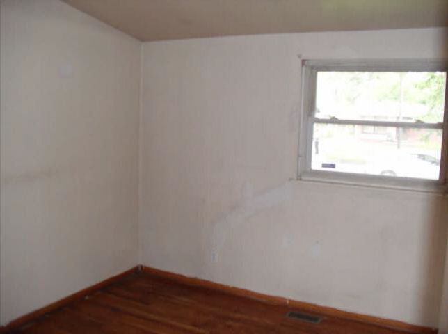 29681 Judith St, Inkster, MI 48141