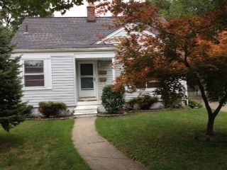 23120 Norwood St, Oak Park, MI 48237