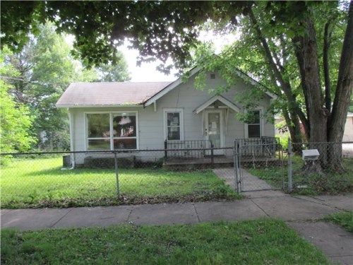 651 S Van Buren Ave, Mason City, IA 50401