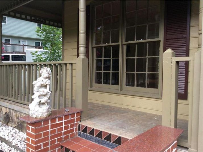 1282 Dowry Drive, Lawrenceville, GA 30044