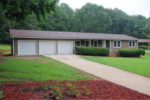 390 Vineyard Drive, Marietta, GA 30064