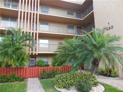480 NW 76 AV # 302, Pompano Beach, FL 33063