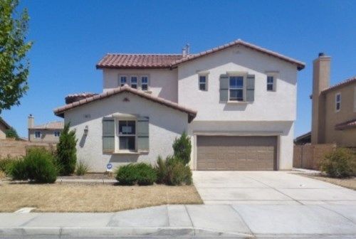 3051 Albret St, Lancaster, CA 93536