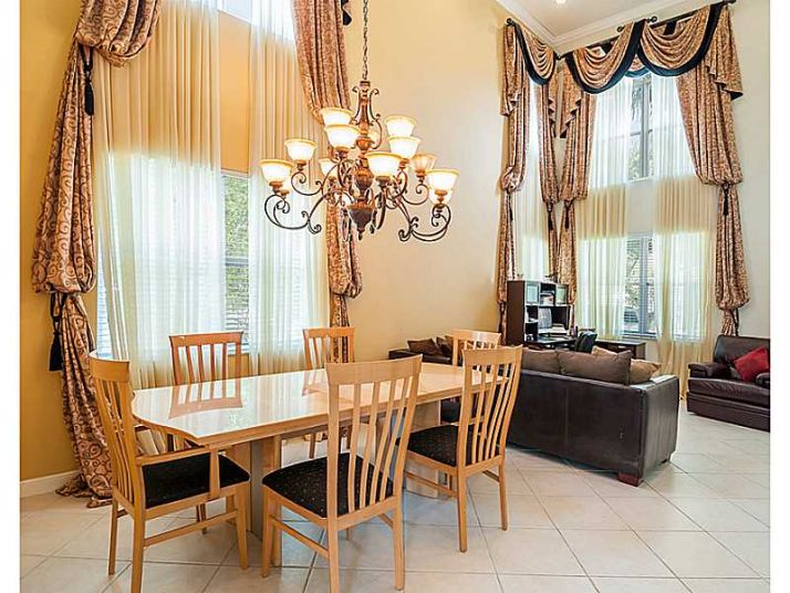 12786 SW 22 ST, Hollywood, FL 33027