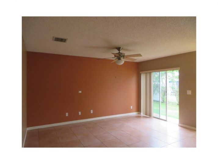 18233 SW 5TH ST, Hollywood, FL 33029