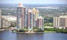 3370 HIDDEN BAY DR # 1208 Miami, FL 33180