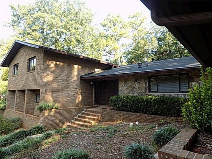 5200 Hidden Hills Court, Stone Mountain, GA 30088