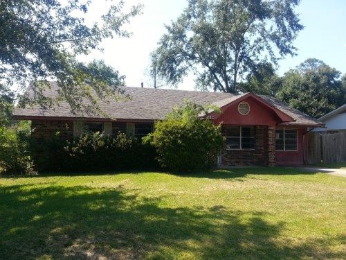 412 Holly Road, Ocean Springs, MS 39564