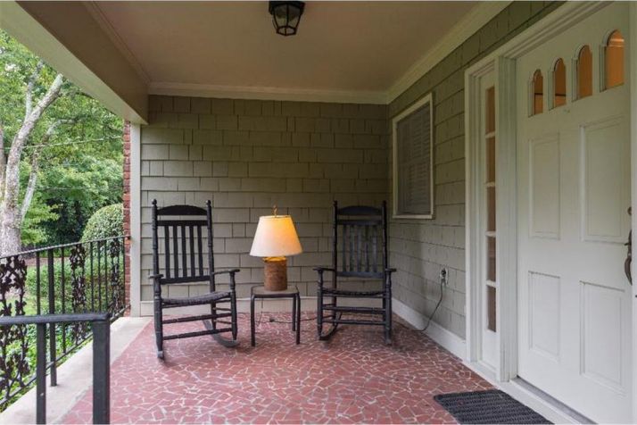 4710 Cherrywood Lane, Atlanta, GA 30342