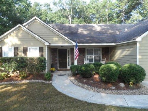 213 Oak Hollow Court, White, GA 30184