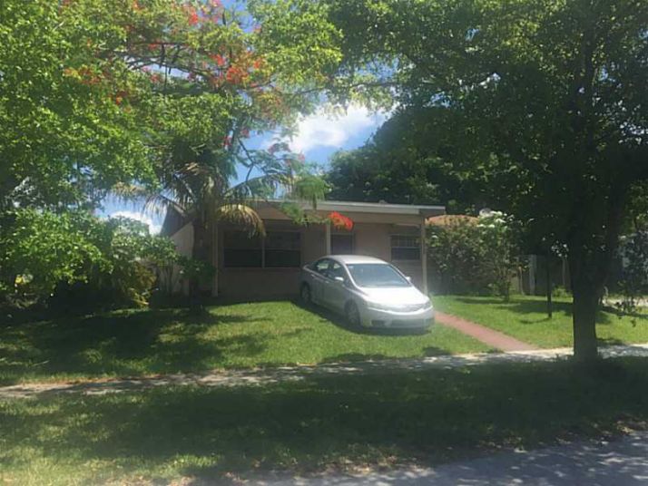 15725 SW 303 TE, Homestead, FL 33033