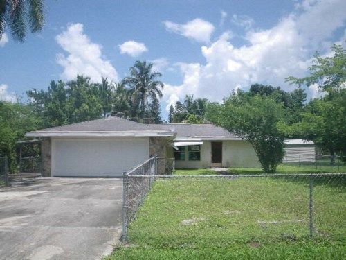 201 Riverview Rd, Fort Myers, FL 33905