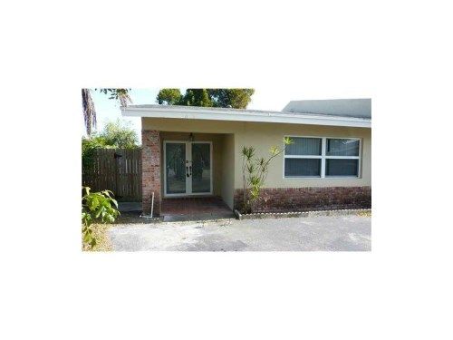 6130 SW 5 ST, Pompano Beach, FL 33068