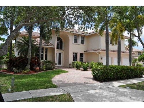 1233 SW 177 TE, Hollywood, FL 33029