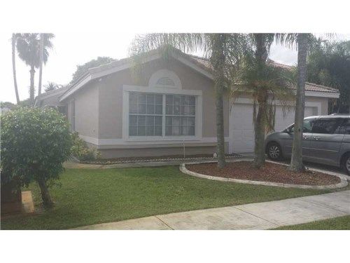 1335 SW 180 AV, Hollywood, FL 33029