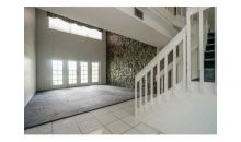 611 NW 203 TE Hollywood, FL 33029