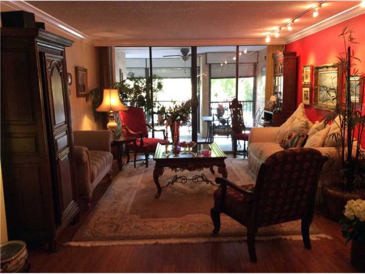 2810 N 46 AV # 260F, Hollywood, FL 33021