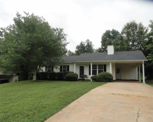 5811 Fieldstone Court, Clermont, GA 30527